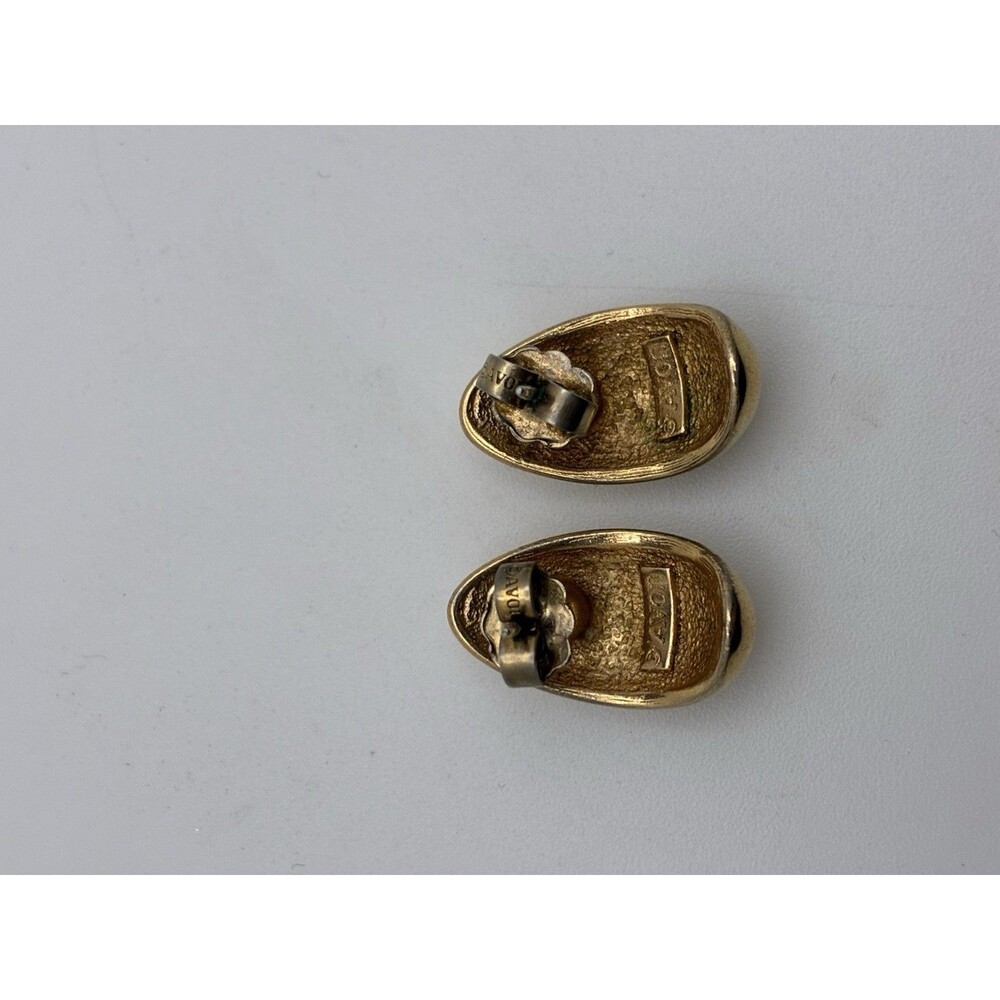 Avon Gold Tone Teardrop Stud Pierced Earrings Signed Huggie Classic VTG - Picture 4 of 9